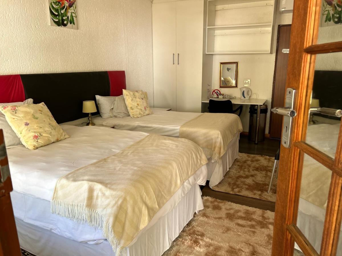 Mihandzu Guest House Хейзивю Екстериор снимка