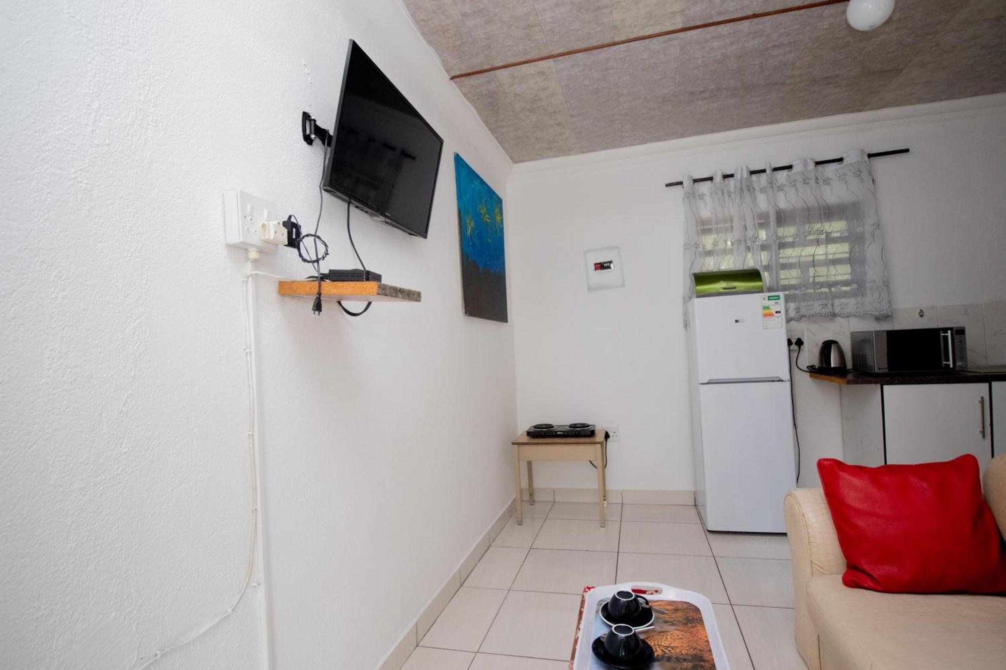 Mihandzu Guest House Хейзивю Екстериор снимка